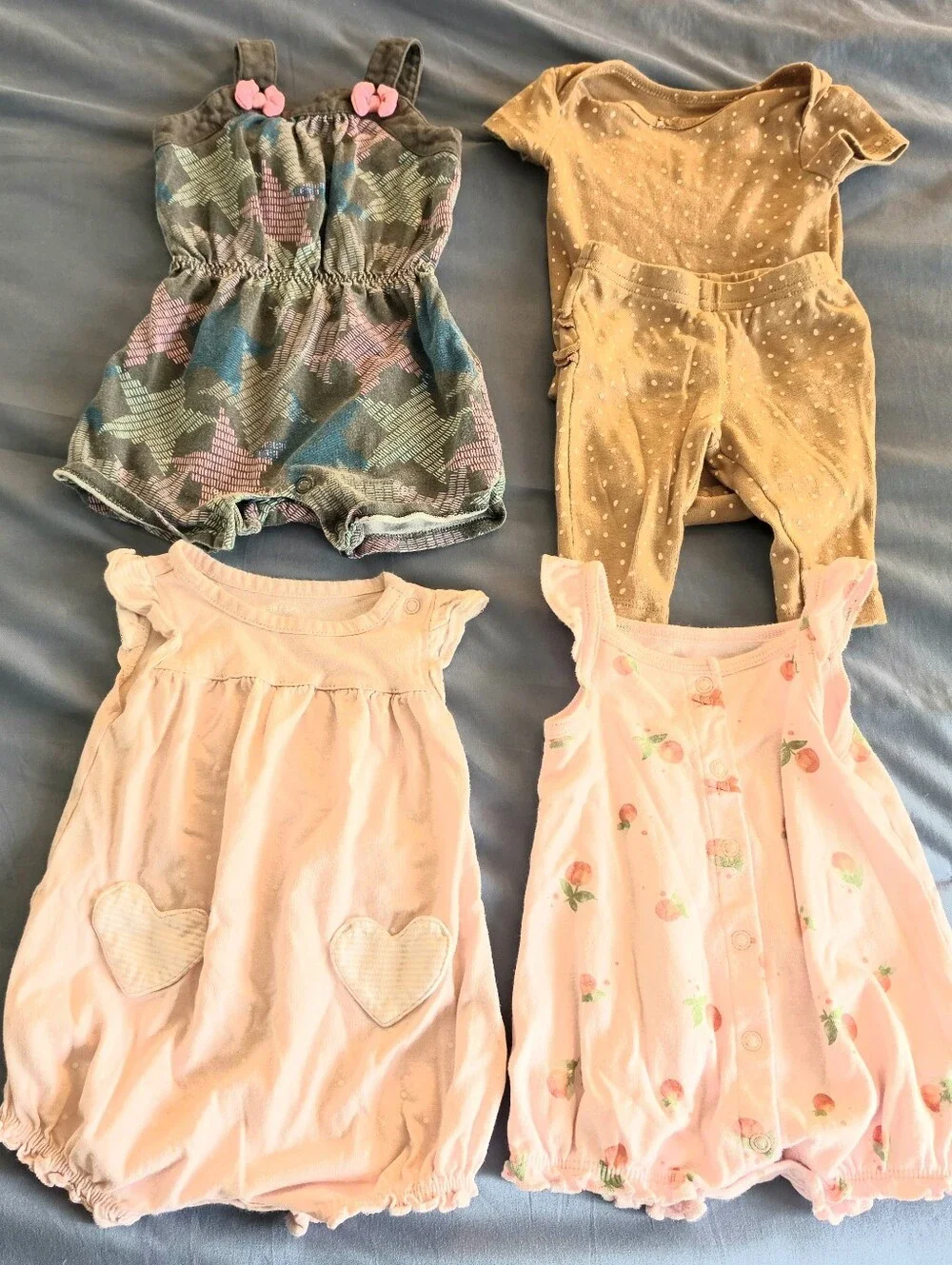 Baby Girl Bundle (Lot of 4) Summer Outfits Carter's Circo Size 0-3 Months